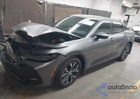 2023 Toyota Crown Xle z USA, uszkodzony, nr VIN JTDAAAAF1P3004626